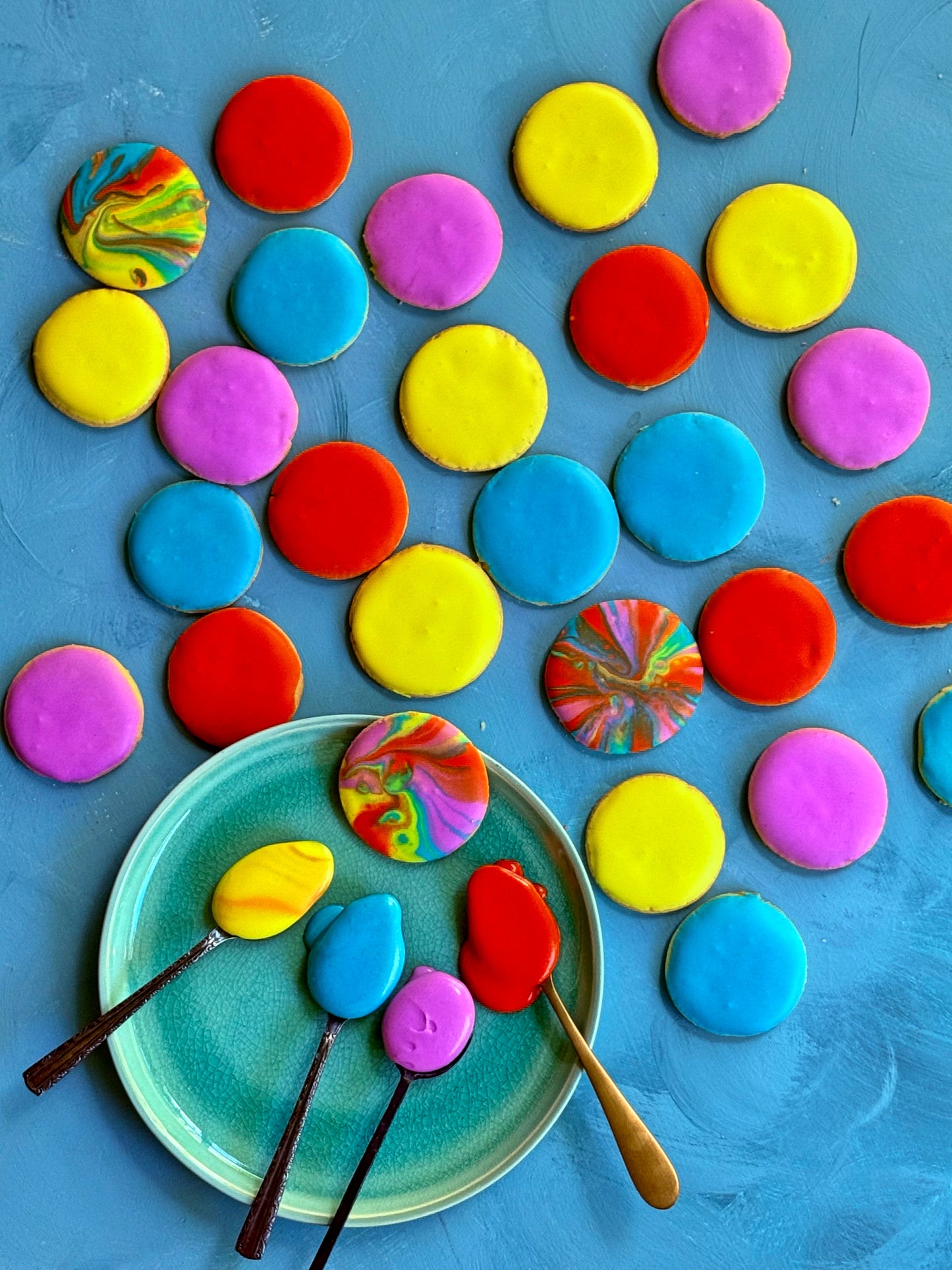 Bake the Halls: 24 Cookies of Christmas